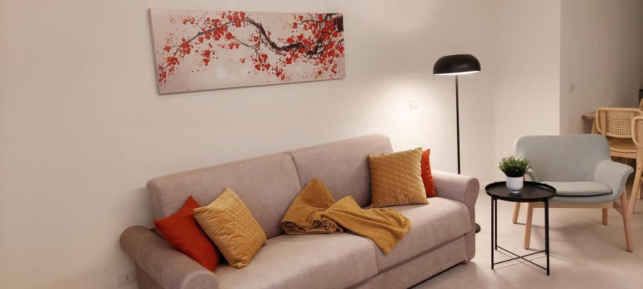 Rent 3 * Milan